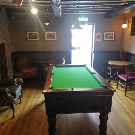 The Castlegate Arms Hotel Penrith Bagian luar foto