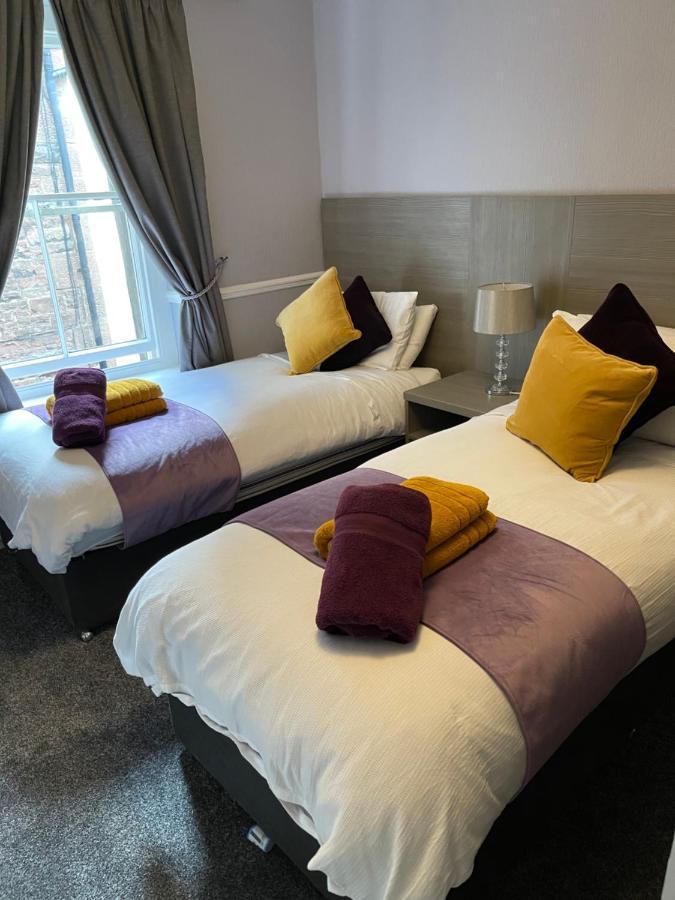 The Castlegate Arms Hotel Penrith Bagian luar foto